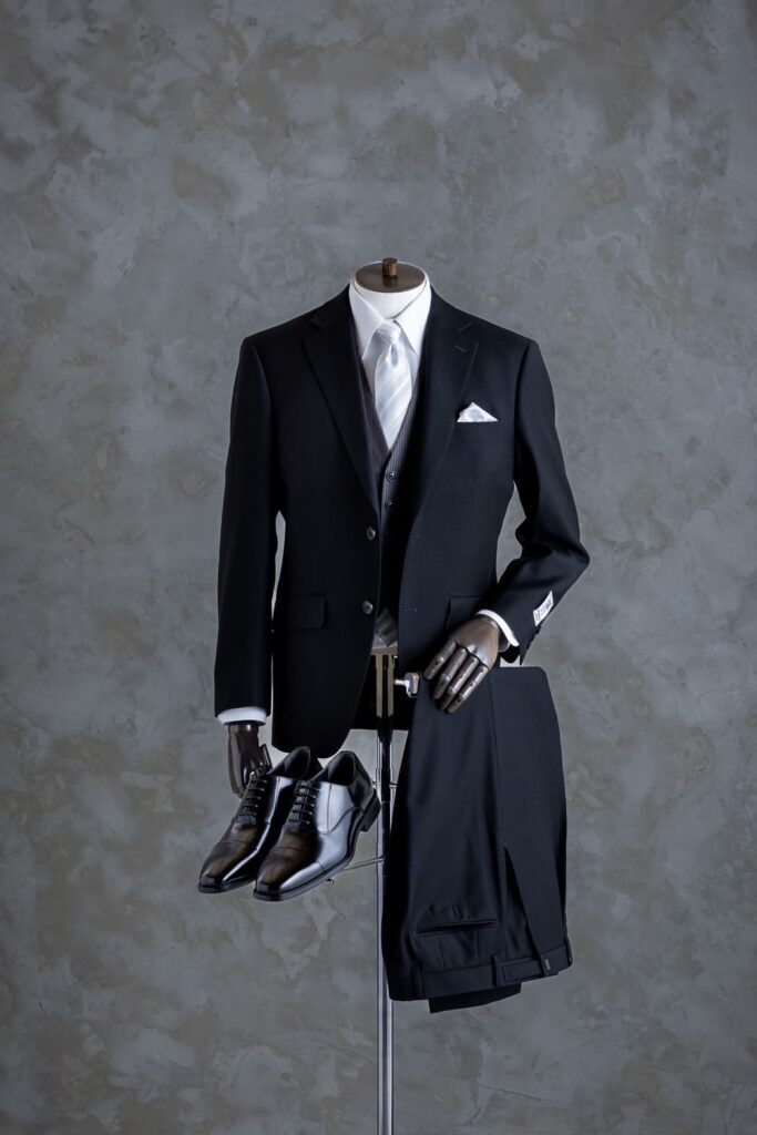 「今すぐ喪服」で結婚式用にレンタル⁈喪服が結婚式に使える理由